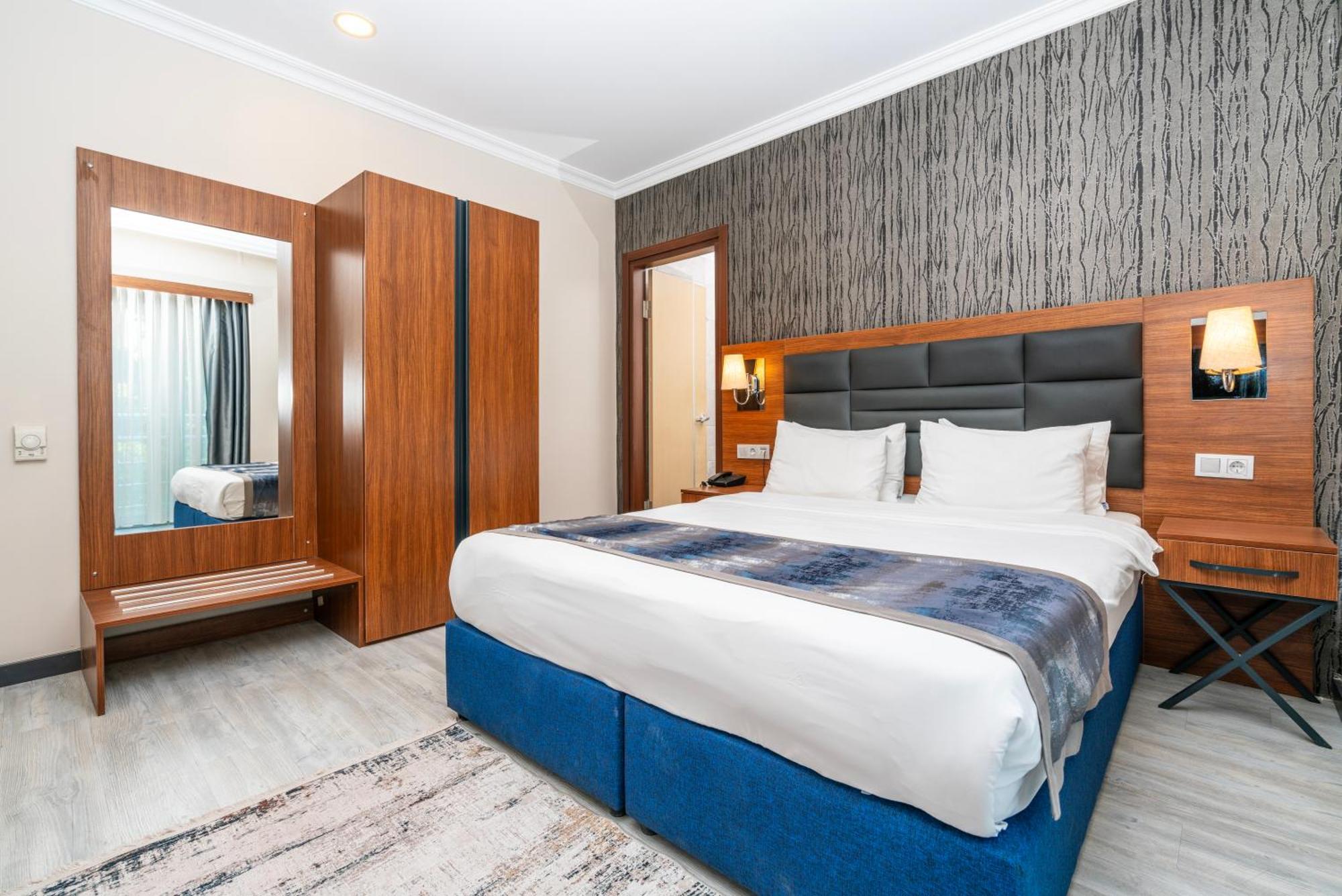 Отель The Bostanci 4*